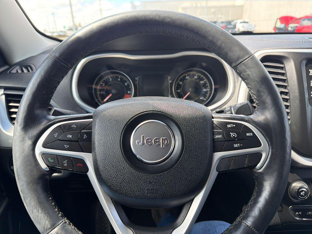 used 2014 Jeep Cherokee car, priced at $10,000