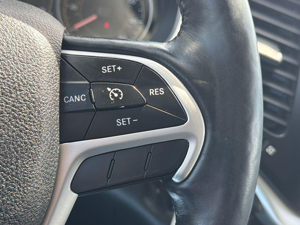 used 2014 Jeep Cherokee car, priced at $10,000