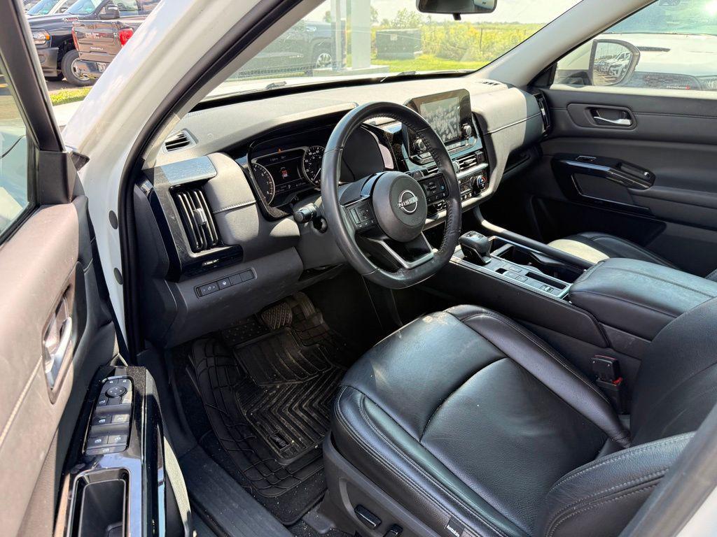 used 2022 Nissan Pathfinder car, priced at $27,000