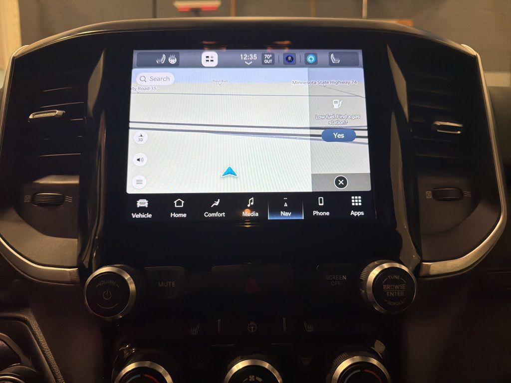 used 2022 Ram 1500 car, priced at $33,000