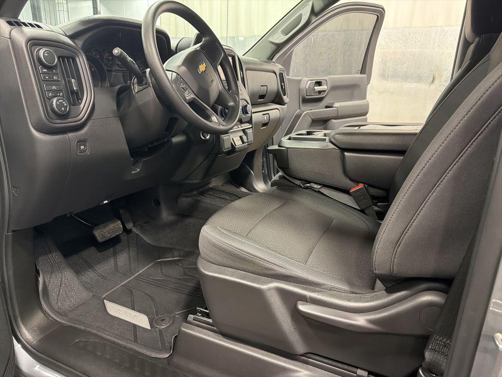 used 2025 Chevrolet Silverado 1500 car, priced at $34,500