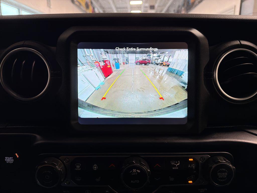 used 2022 Jeep Wrangler Unlimited car, priced at $29,000