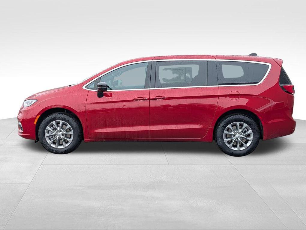 new 2026 Chrysler Pacifica car, priced at $45,584