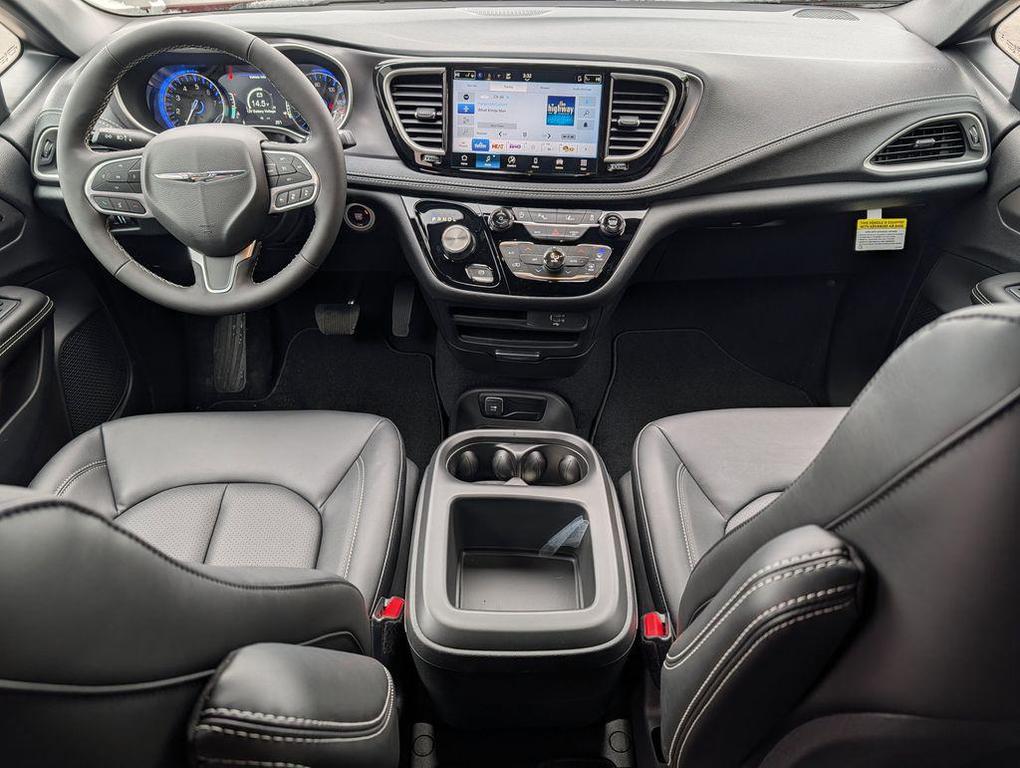 new 2026 Chrysler Pacifica car, priced at $45,084