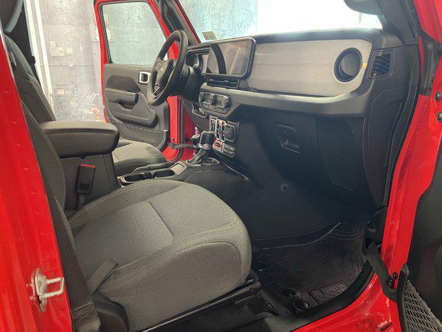 used 2024 Jeep Gladiator car, priced at $35,700