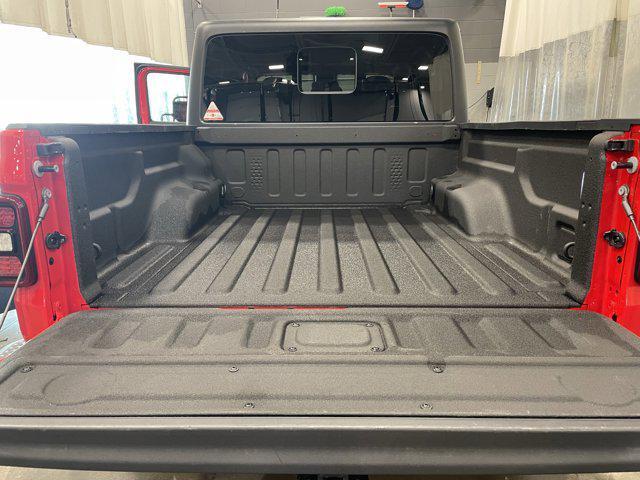 used 2024 Jeep Gladiator car, priced at $35,700