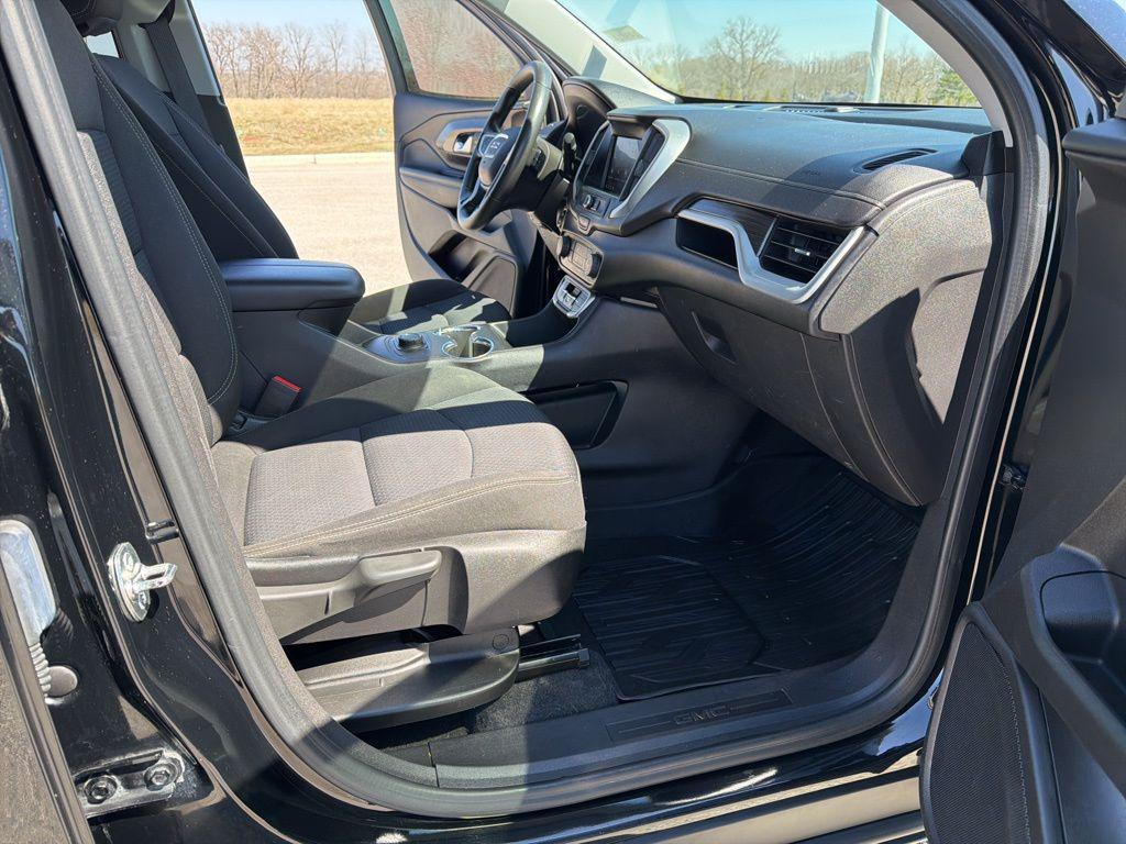 used 2024 GMC Terrain car, priced at $21,600