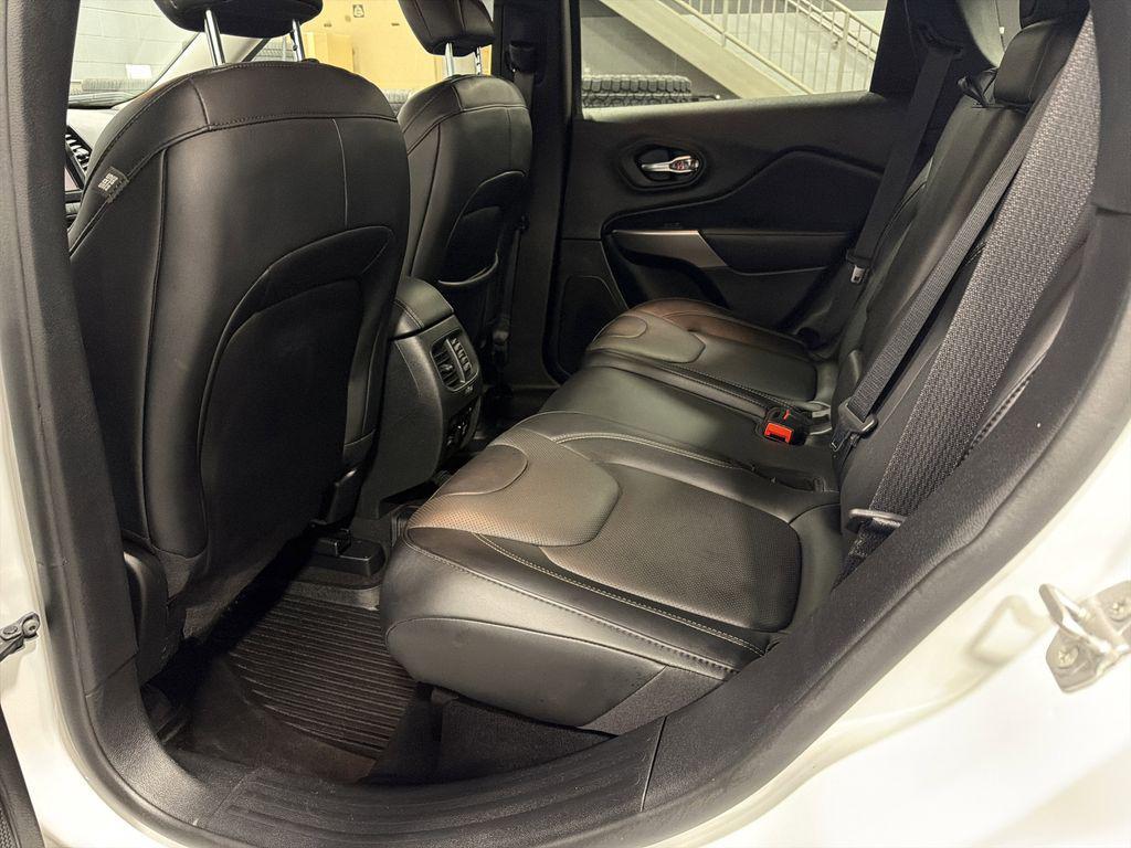 used 2022 Jeep Cherokee car, priced at $21,000