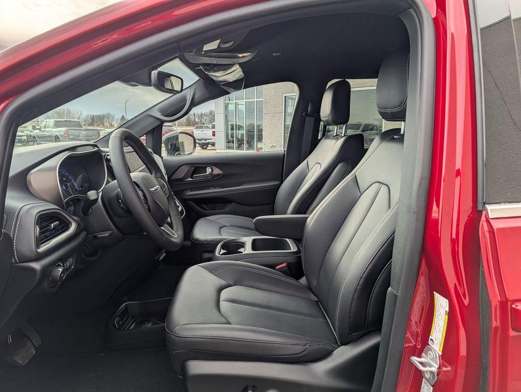 new 2026 Chrysler Pacifica car, priced at $42,323