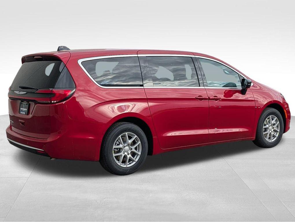 new 2026 Chrysler Pacifica car, priced at $42,323