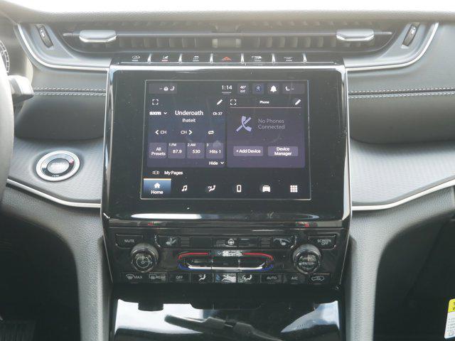 new 2025 Jeep Grand Cherokee car, priced at $39,729