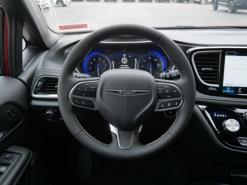 new 2026 Chrysler Pacifica car, priced at $44,757