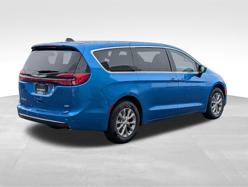 new 2026 Chrysler Pacifica car, priced at $45,584