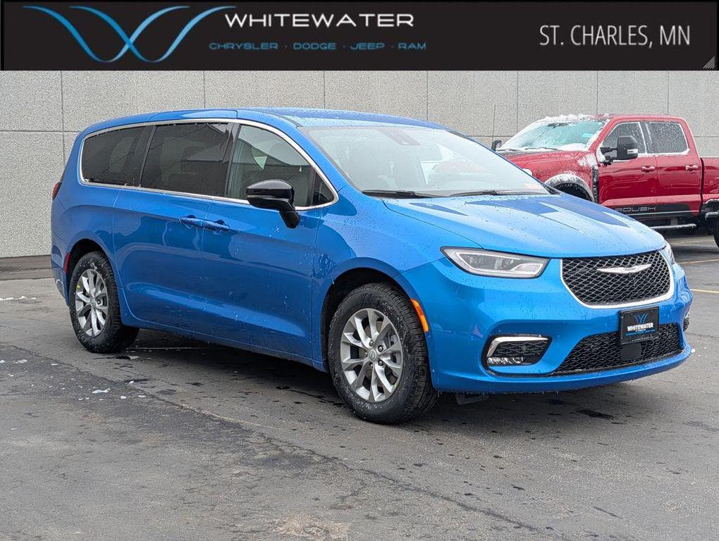 new 2026 Chrysler Pacifica car, priced at $45,584