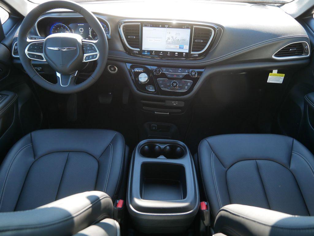 new 2026 Chrysler Pacifica car, priced at $41,484