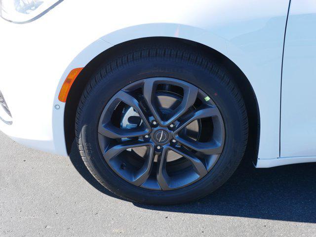 new 2026 Chrysler Pacifica car, priced at $41,234