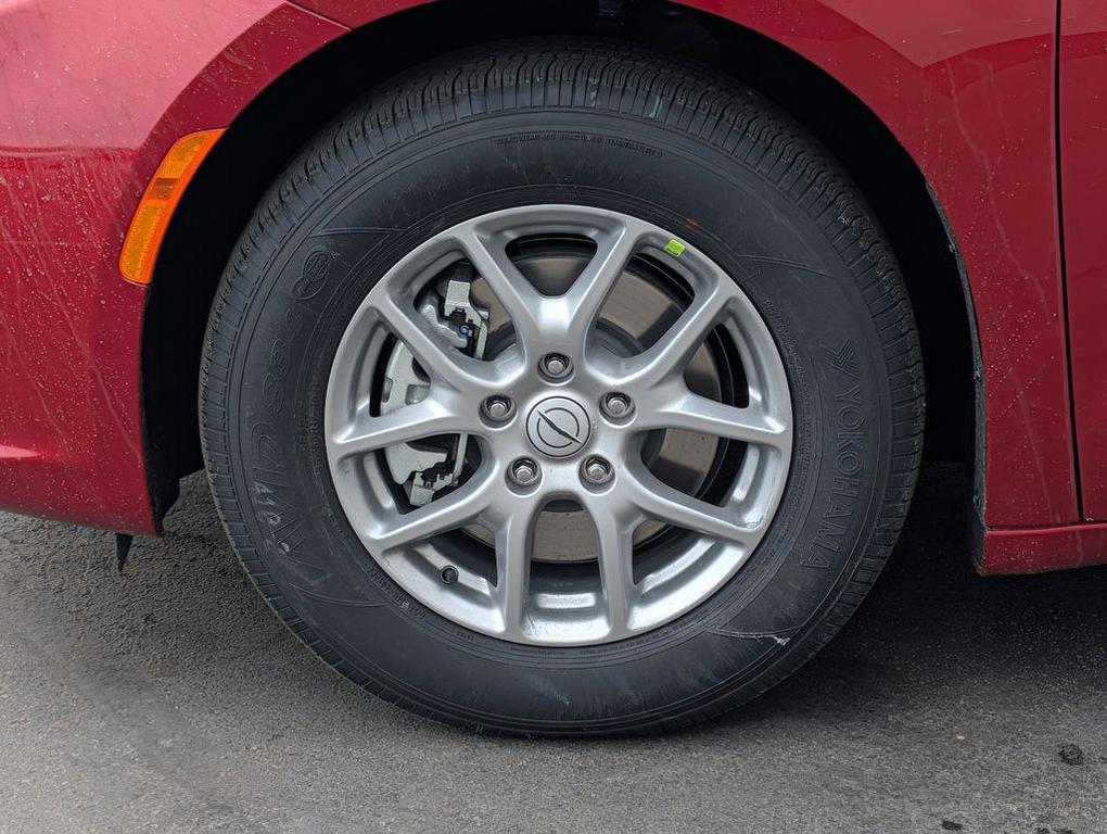 new 2026 Chrysler Pacifica car, priced at $40,977