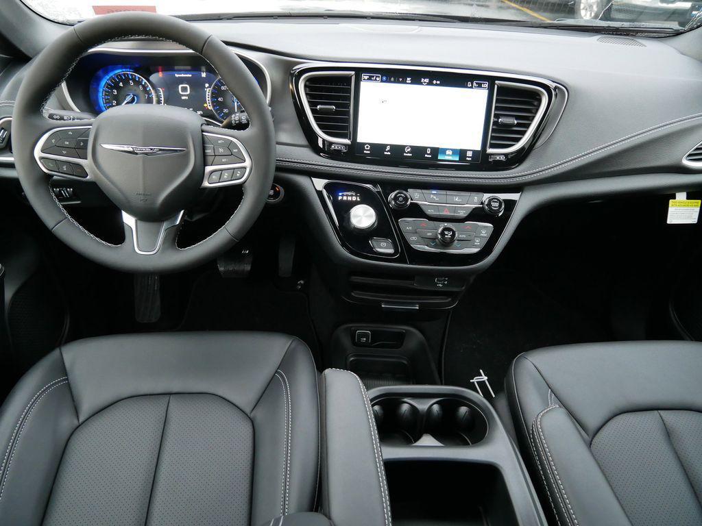 new 2026 Chrysler Pacifica car, priced at $41,377