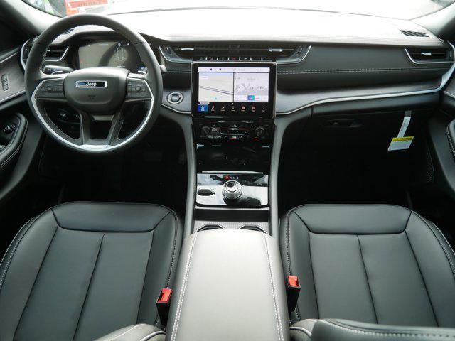 new 2025 Jeep Grand Cherokee L car, priced at $45,051