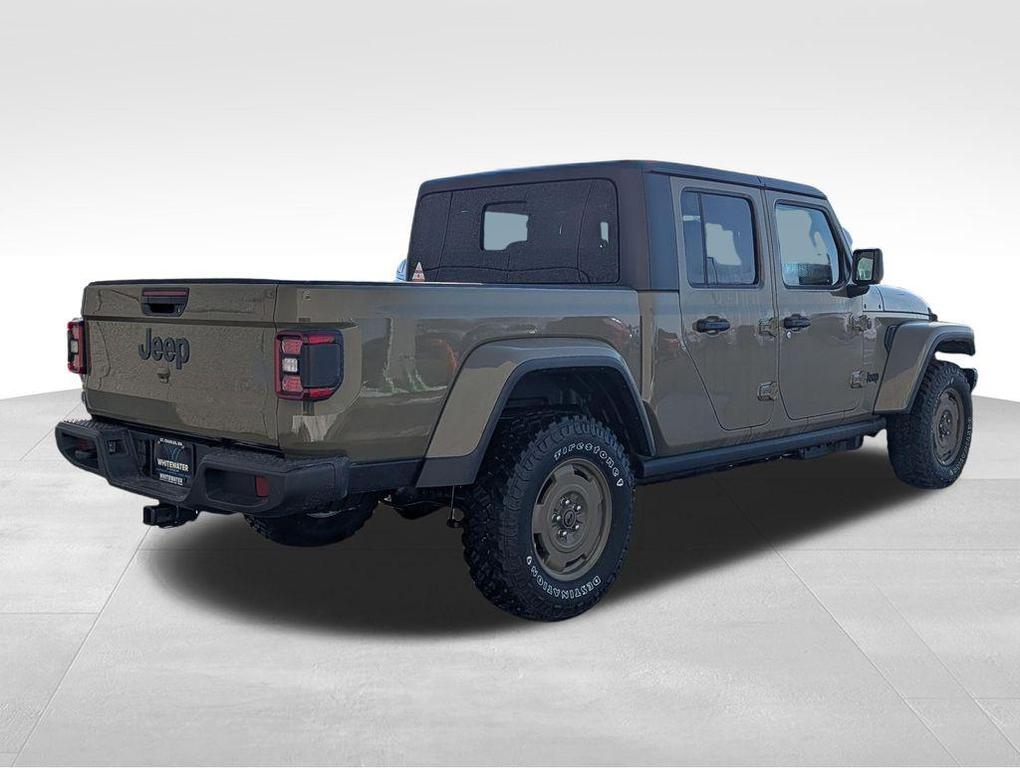 new 2026 Jeep Gladiator car, priced at $44,734