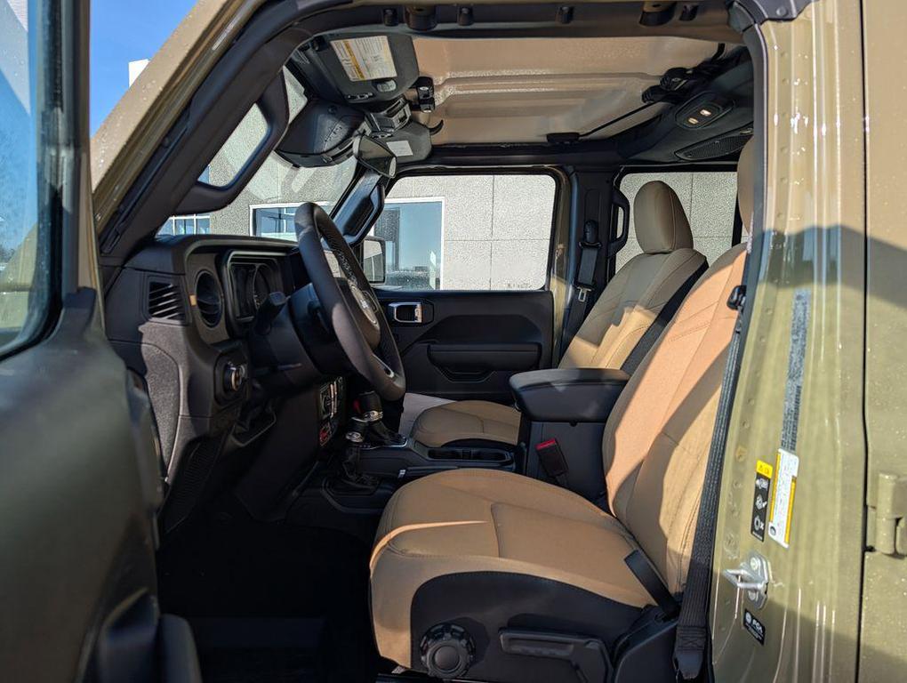 new 2026 Jeep Gladiator car, priced at $44,734