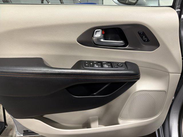 used 2020 Chrysler Pacifica car, priced at $16,300