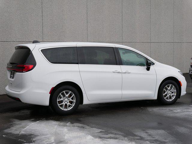 new 2026 Chrysler Pacifica car, priced at $40,286