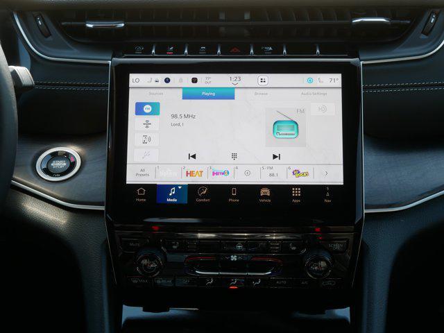 new 2025 Jeep Grand Cherokee car, priced at $42,854