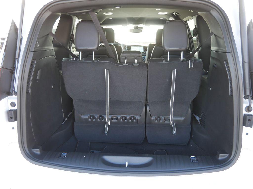 new 2026 Chrysler Pacifica car, priced at $41,484