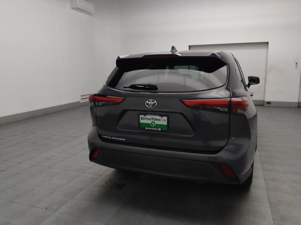 used 2020 Toyota Highlander car, priced at $22,895