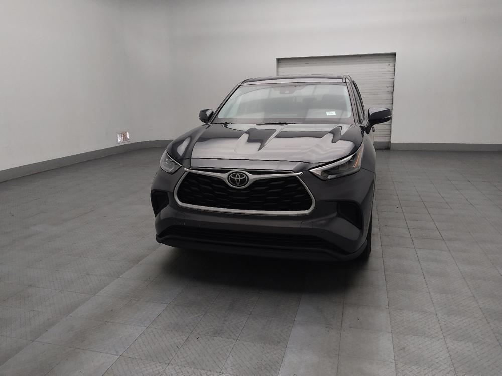 used 2020 Toyota Highlander car, priced at $22,895