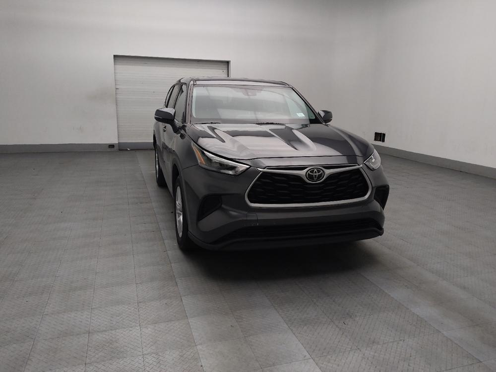 used 2020 Toyota Highlander car, priced at $22,895