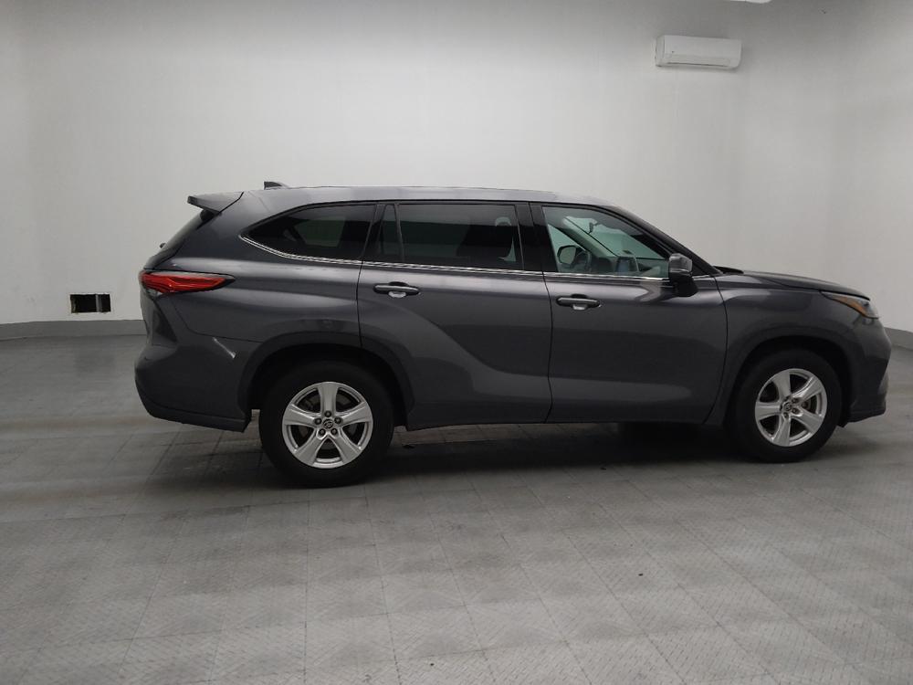 used 2020 Toyota Highlander car, priced at $22,895