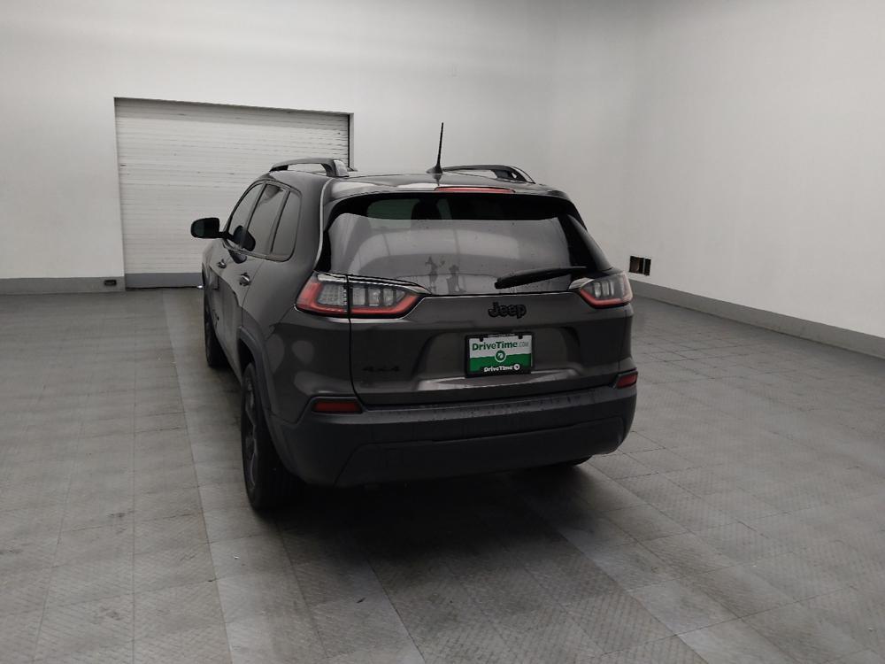 used 2019 Jeep Cherokee car, priced at $17,395