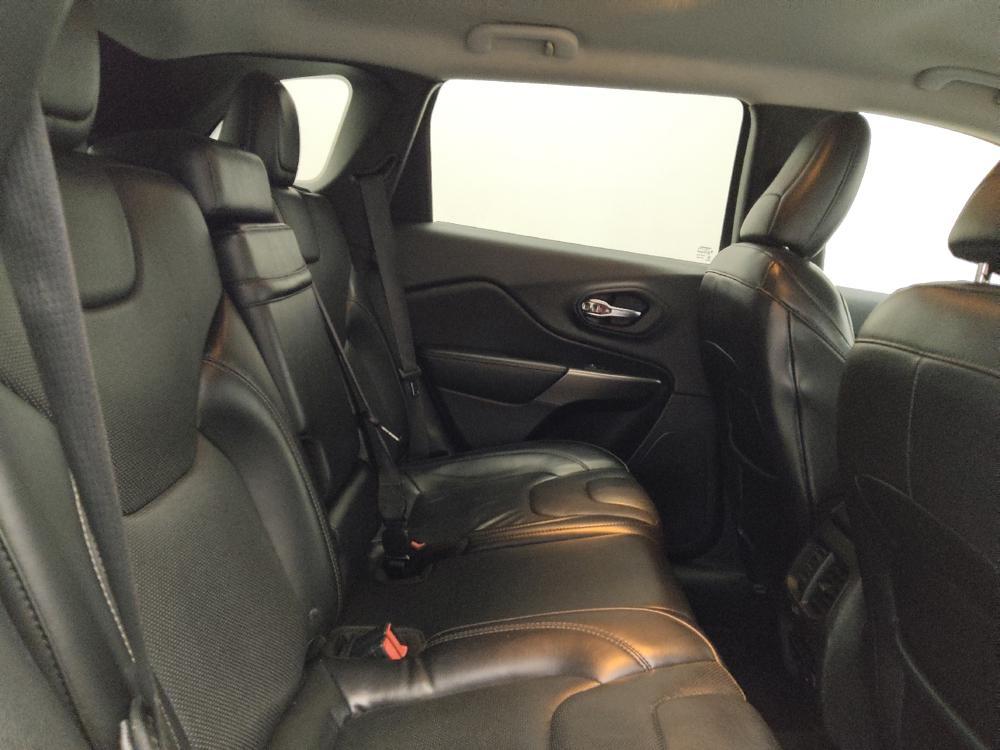 used 2019 Jeep Cherokee car, priced at $17,395