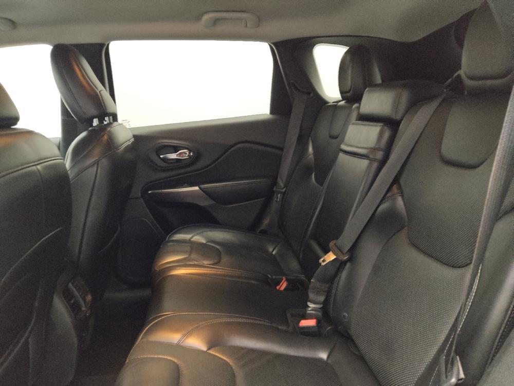 used 2019 Jeep Cherokee car, priced at $17,395