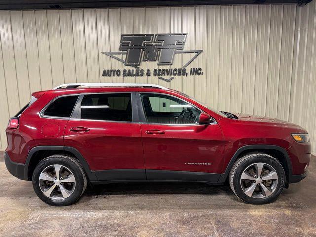 used 2019 Jeep Cherokee car, priced at $17,995