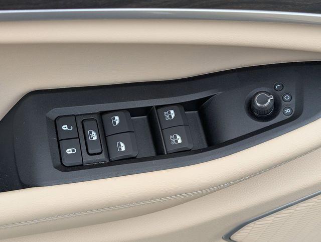 new 2026 Jeep Cherokee car, priced at $43,113