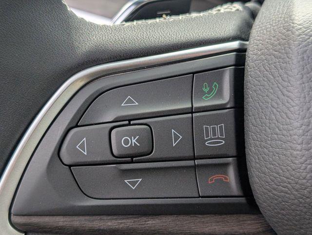 new 2026 Jeep Cherokee car, priced at $41,861