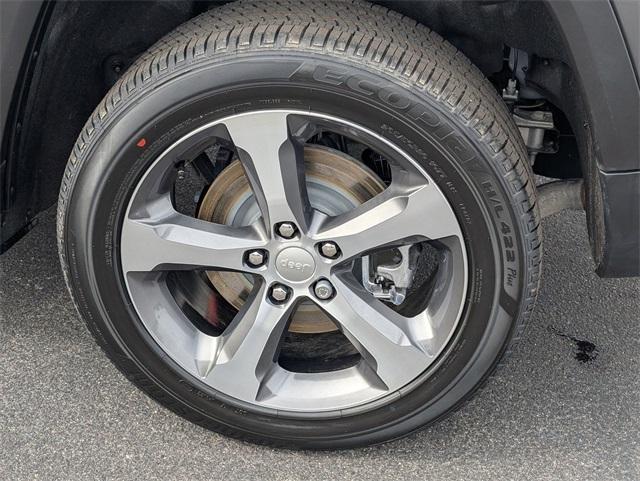 new 2026 Jeep Cherokee car, priced at $46,810