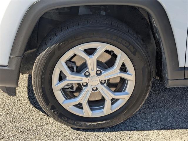 used 2024 Jeep Compass car, priced at $19,022