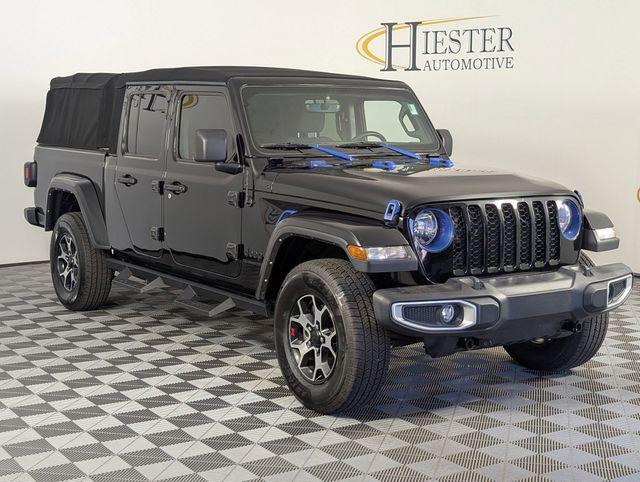 used 2022 Jeep Gladiator car, priced at $29,946