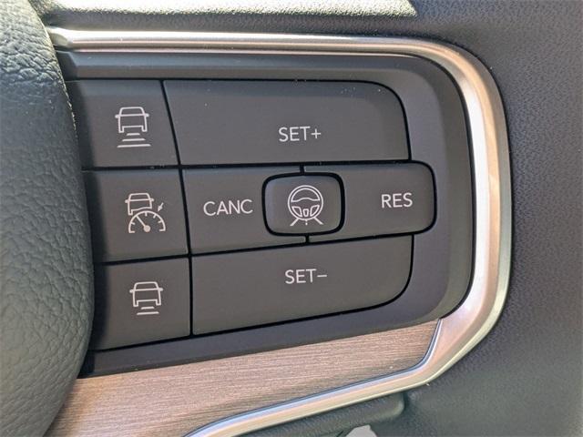 new 2026 Jeep Grand Wagoneer L car, priced at $65,094