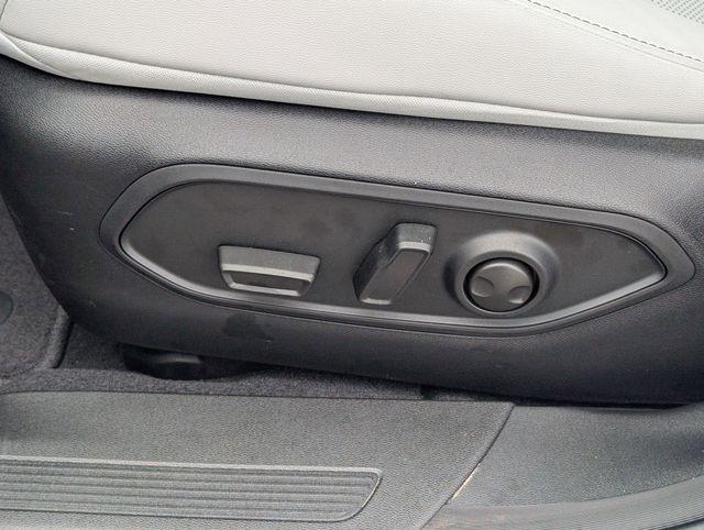 new 2026 Jeep Cherokee car, priced at $42,546