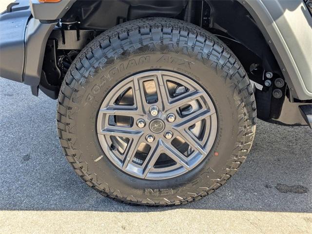 new 2026 Jeep Wrangler car, priced at $44,675