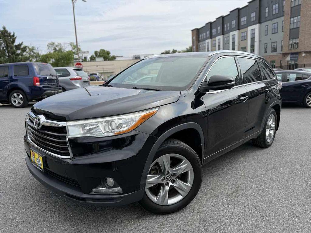 used 2016 Toyota Highlander car, priced at $19,789