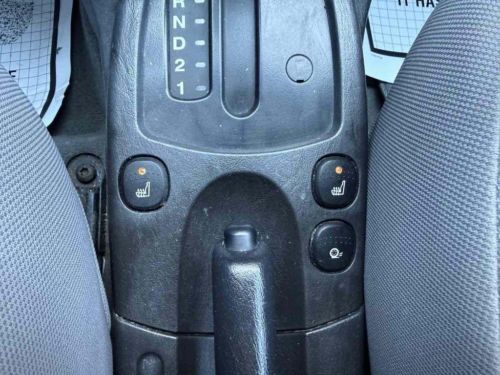 used 2006 Ford Focus car, priced at $5,789