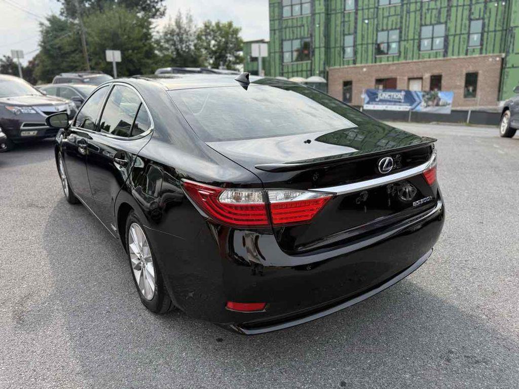 used 2015 Lexus ES 300h car, priced at $13,490