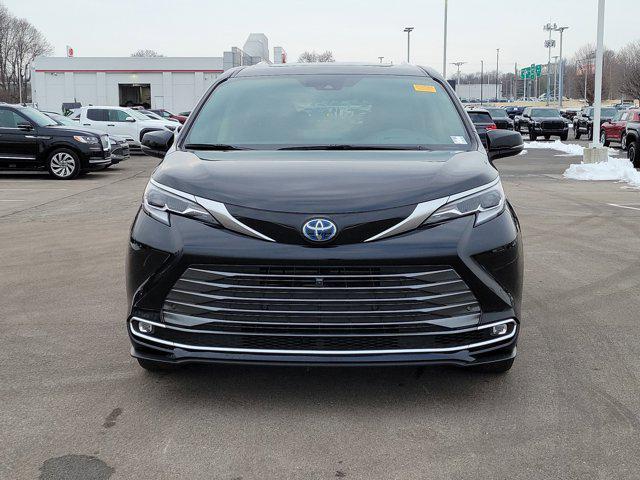 used 2021 Toyota Sienna car, priced at $36,933
