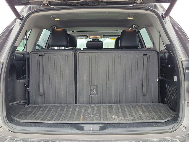 used 2018 Toyota Highlander car, priced at $17,331